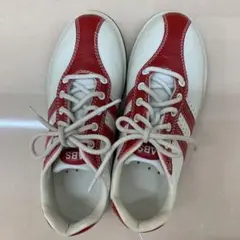 ボウリングシューズ