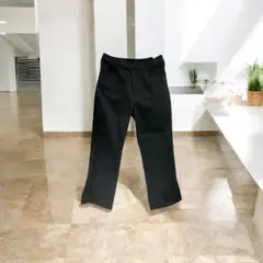 レディースクロップドパンツ ネイビー 綿98% ポリウレタン2%