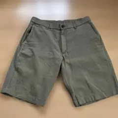 ユニクロ　オリーブグリーン メンズSサイズ　ショートパンツ