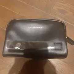 want les essenThiels カナダエアアメニティ