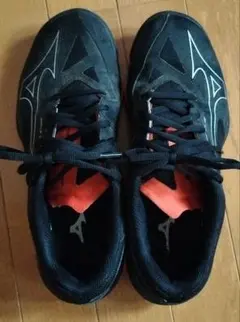 Mizuno スニーカー ブラック/オレンジ