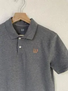 GAP グレー ポロシャツ