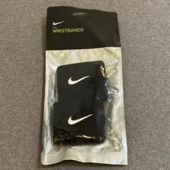 NIKEリストバンド