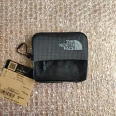 ノースフェイス　へイジーワレット　NM82460　グラファイトグレー　新品