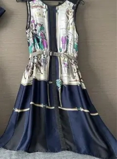 Titilate Valet ワンピース　ベルト付き　スカーフ柄