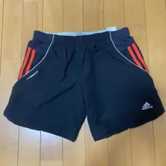 アディダス　ランニングパンツ 黒 ストライプ　M