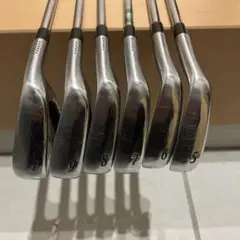 スリクソン Z585 アイアン