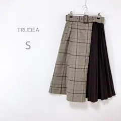 Item thumbnail for item 232a7253-0195-4541-b506-e87dfa1edb0d