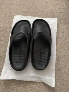8/25まで Nike カーム フリップフロップ 23.5