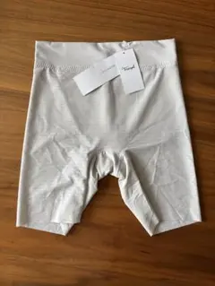 Item thumbnail for item a7eb3fe6-64af-40c4-b624-1d8f7425ed06
