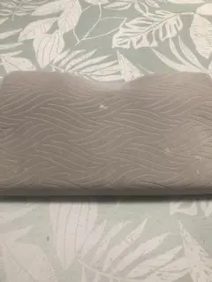 INDIVI 波模様 足枕 グレー