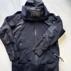 DIESEL フード付きブラックパーカー