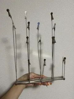 スタンド式金属フォトクリップ