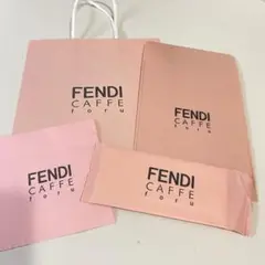 フェンディカフェ マスクケース ショッパー