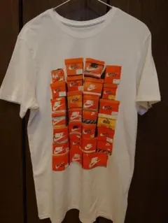 NIKE　シューズボックスTee