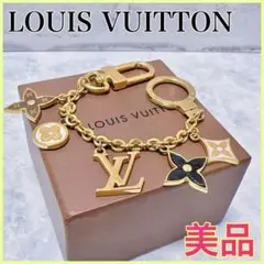 【美品】ルイヴィトン バッグチャーム モノグラムフラワー M68999