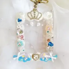 Item thumbnail for item 43589dd0-68af-40d9-adb2-95577d3b789c