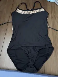ウエアモア　レオタード　XS