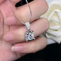 『品質重視』新品未使用人気ダイヤネックレス1.0ct + pt950K23617