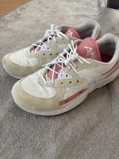 Saucony AYA サッカニー アヤ