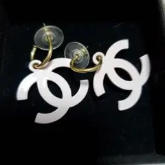 CHANEL ピアス