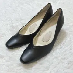 未使用✨　RAKUNA カラー整体パンプス　コンフォート　歩きやすい　ブラック
