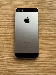 Apple iPhone SE(第一世代) 64GB スペースグレイ