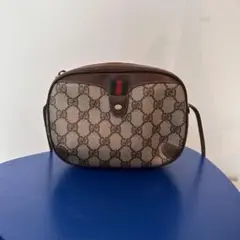 Gucci GGキャンバス ショルダーバッグ