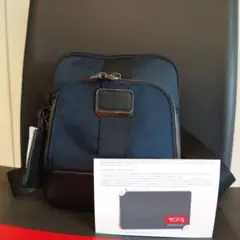 【正規品ほぼ未使用】TUMI232309NVY バークスデールクロスボディバッグ