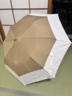 【美品】アシーナニューヨーク　ベージュとホワイト 【日傘】