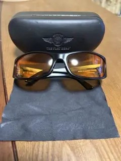 THE FLAT HEAD ブラック サングラス ケース付き THE FLAT HEADフラッドヘッド 伊達メガネ ケース付き - メルカリ