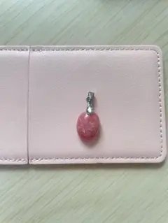 ピンクストーンペンダントトップ
