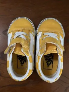 Item thumbnail for item 8165b1af-6dd7-4b63-bd08-1801449c347b