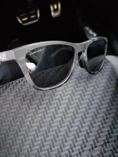 OAKLEY フロッグスキン