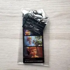 新品　トイストーリー4 シークレット　フィルム　アクリルキーホルダー　未使用