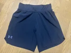 値下げしました‼️Under Armour ブラック ハーフパンツ