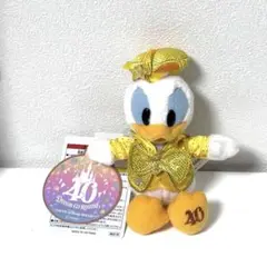 ディズニー　ドナルド　ぬいぐるみバッジ　40周年