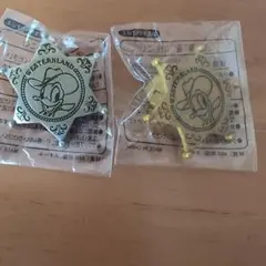 ディズニーランド　シューティング　ドナルドダック 星型ピンバッジセット