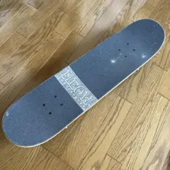 ［未使用中古］MEOW SKATEBOARDS スケートボード コンプリート 未使用中古］MEOW SKATEBOARDS スケートボード コンプリート 未