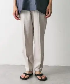 URBAN RESEARCH ベージュ ワイドパンツ センタープリーツ