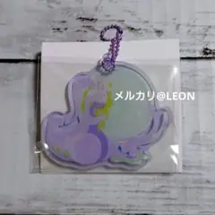 ポケモンセンター限定アクリルチャームにたものどうし　ヌメルゴン＆ヒスイヌメルゴン