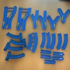 Item thumbnail for item 729ea499-2b0d-43a4-a00f-e3d18604d19d