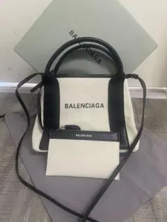 バレンシアガ ネイビーカバスXS ロゴ ハンドバッグ