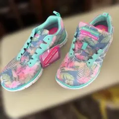 SKECHERS 軽量マルチカラースニーカー 7.5 (ひもなし)