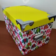 折り畳み収納ボックス