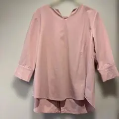ピンク Vネック 五分袖シャツ