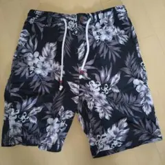 花柄ショートパンツ Lサイズメンズ
