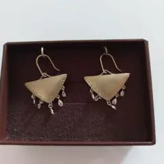 アガット ピアス