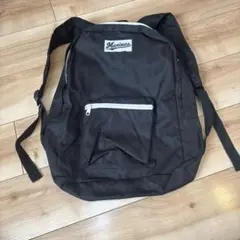 黒いシンプルリュック