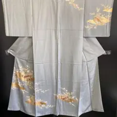 【和】7924b 着物 訪問着 万寿菊・巻物に唐花紋様